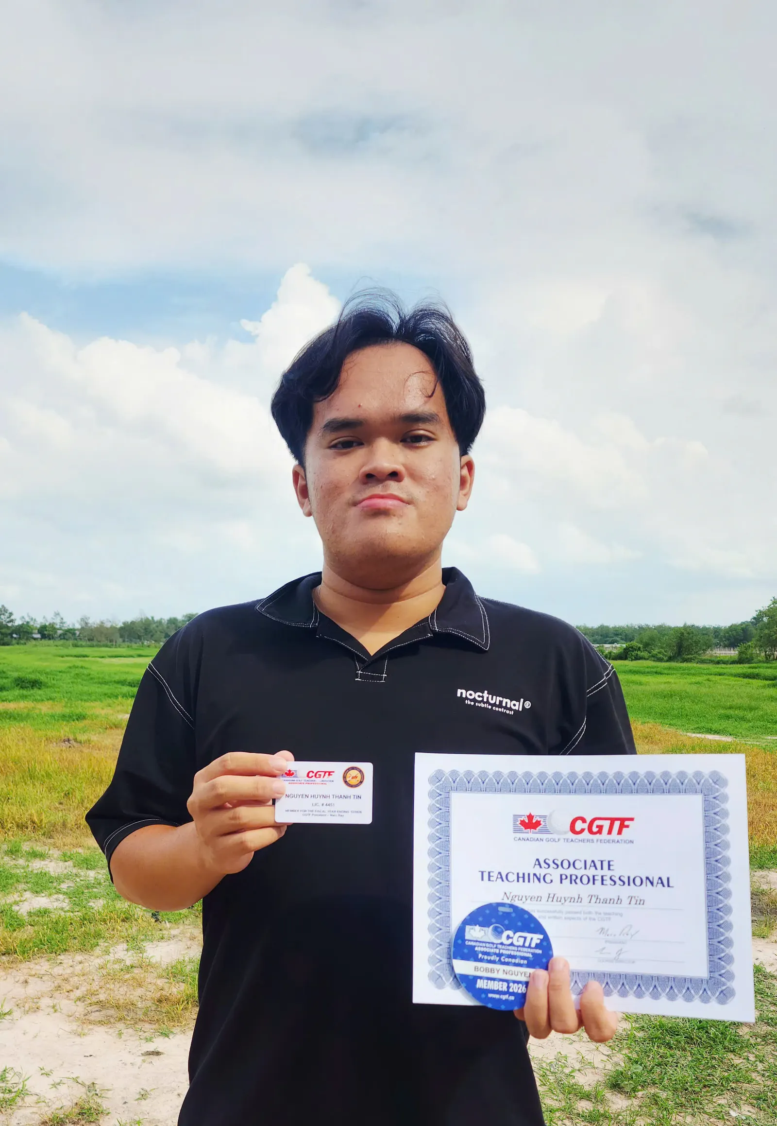 A Legacy coach with a CGTF certificate